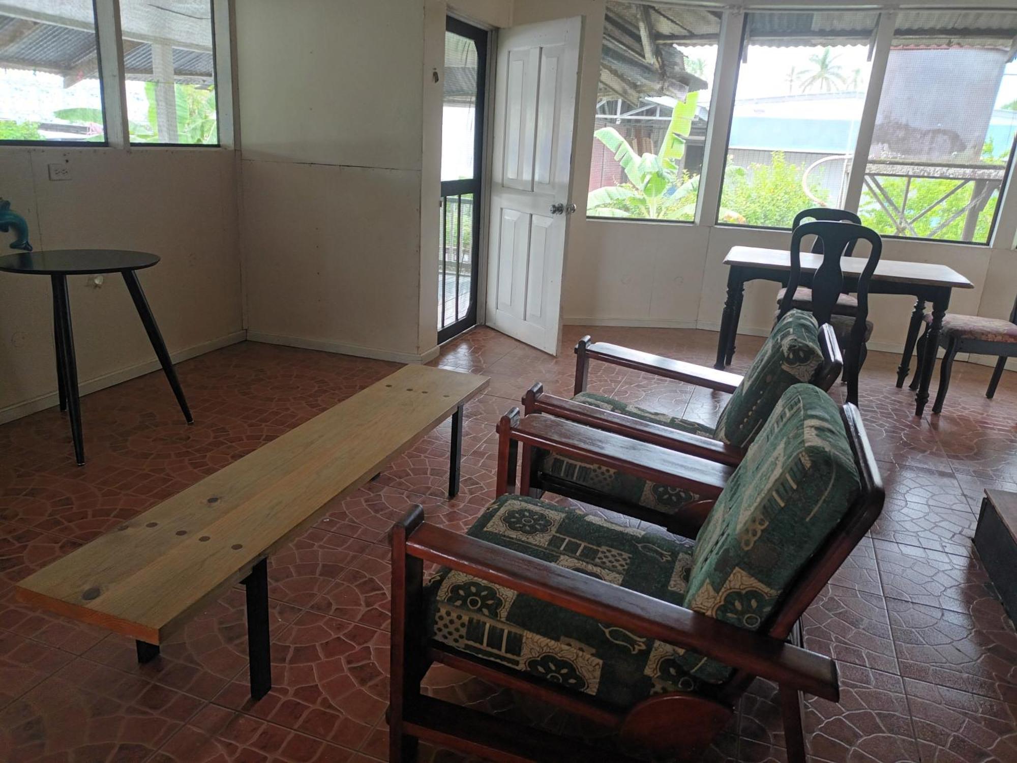 Waterfront 2 Story Deluxe Duplex Apartment Almirante ภายนอก รูปภาพ